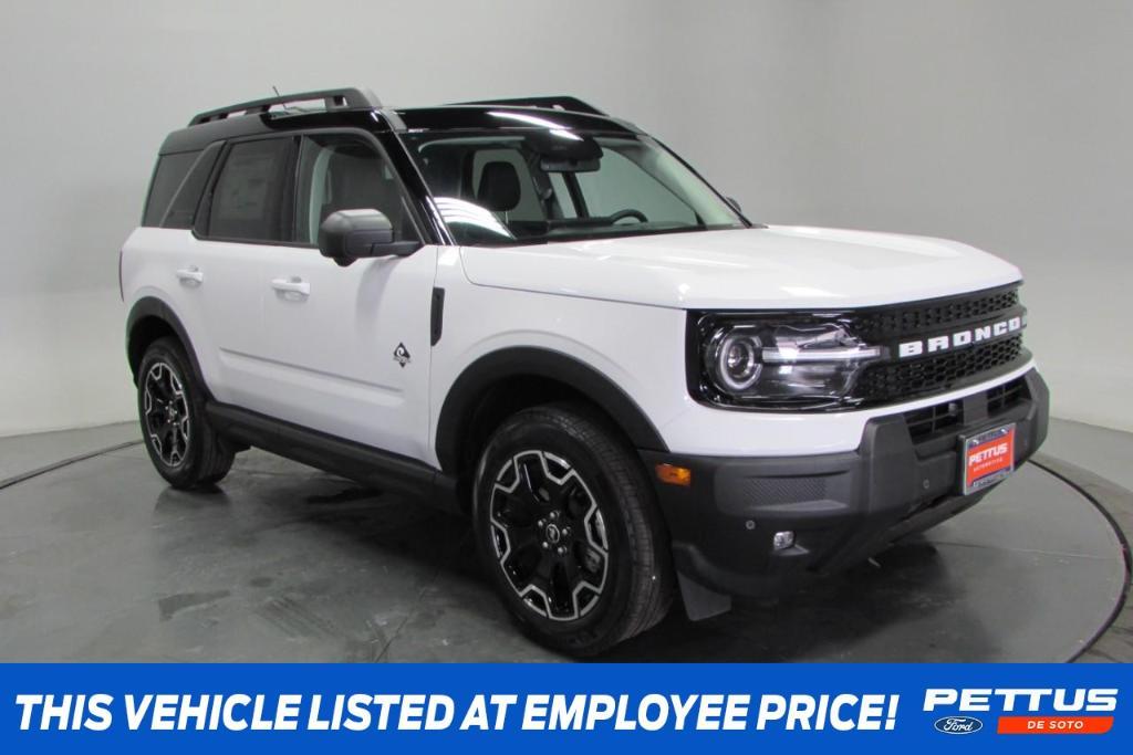 new 2025 Ford Bronco Sport car, priced at $38,685