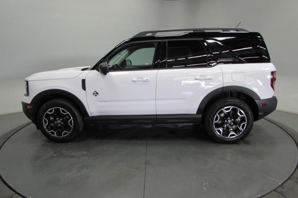 new 2025 Ford Bronco Sport car, priced at $36,204