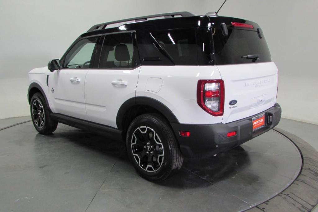 new 2025 Ford Bronco Sport car, priced at $36,204
