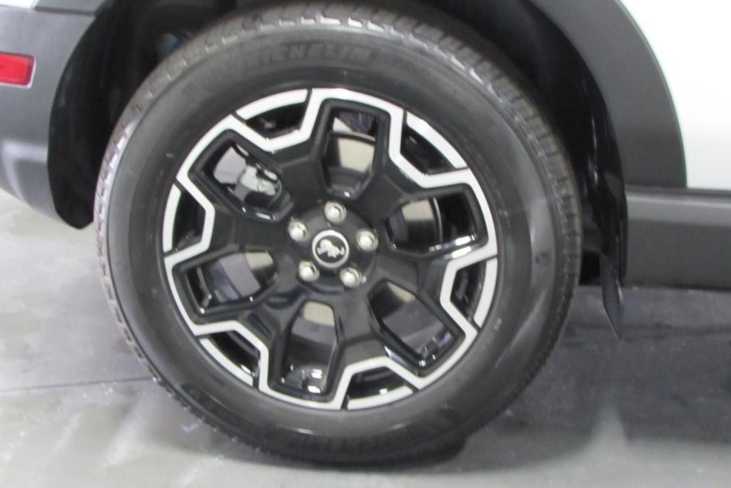 new 2025 Ford Bronco Sport car, priced at $36,204