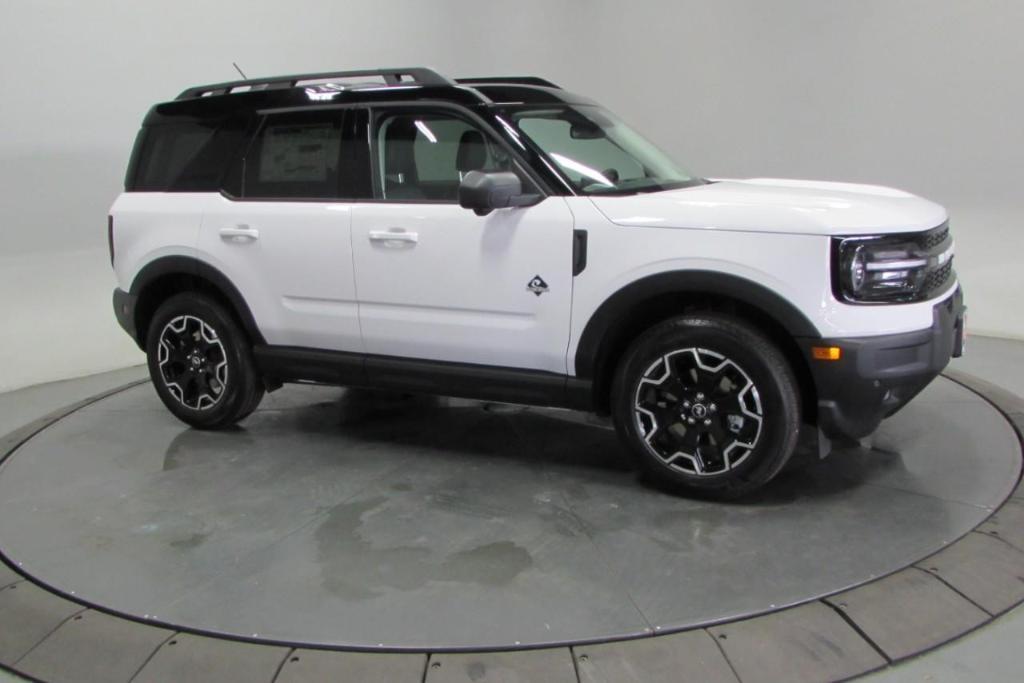 new 2025 Ford Bronco Sport car, priced at $36,204
