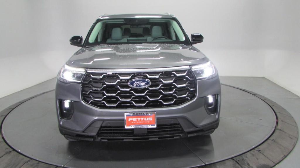 new 2025 Ford Explorer car, priced at $55,826