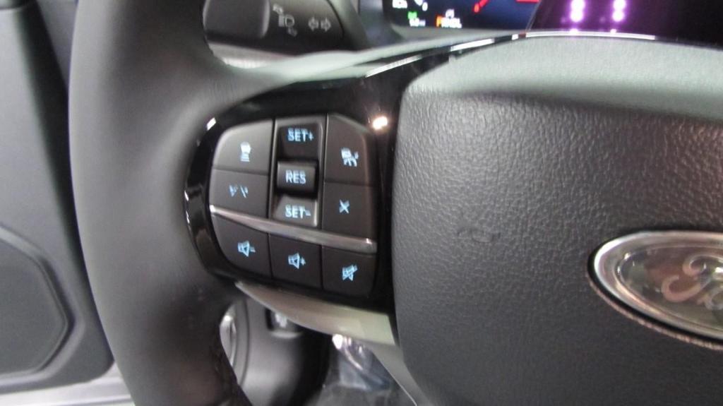 new 2025 Ford Explorer car, priced at $55,826