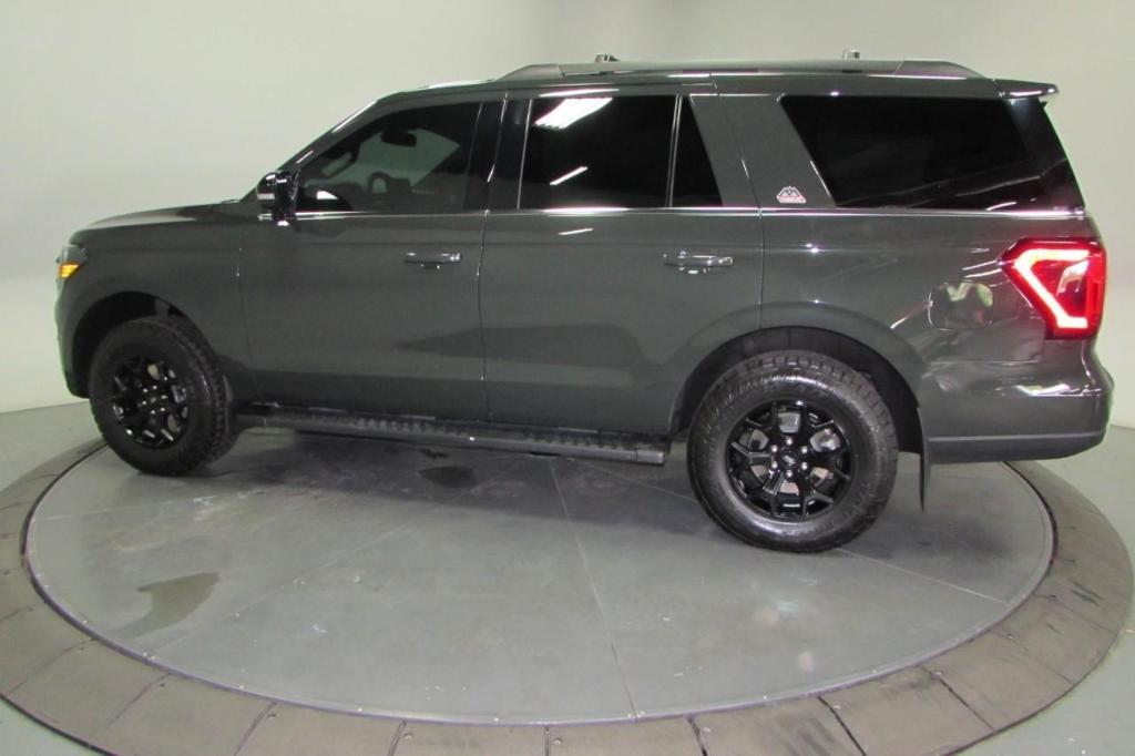 used 2022 Ford Expedition car, priced at $51,753