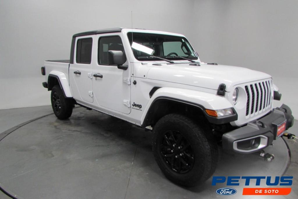 used 2023 Jeep Gladiator car, priced at $32,410