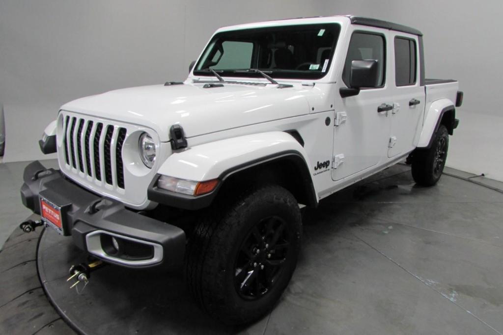 used 2023 Jeep Gladiator car, priced at $32,410