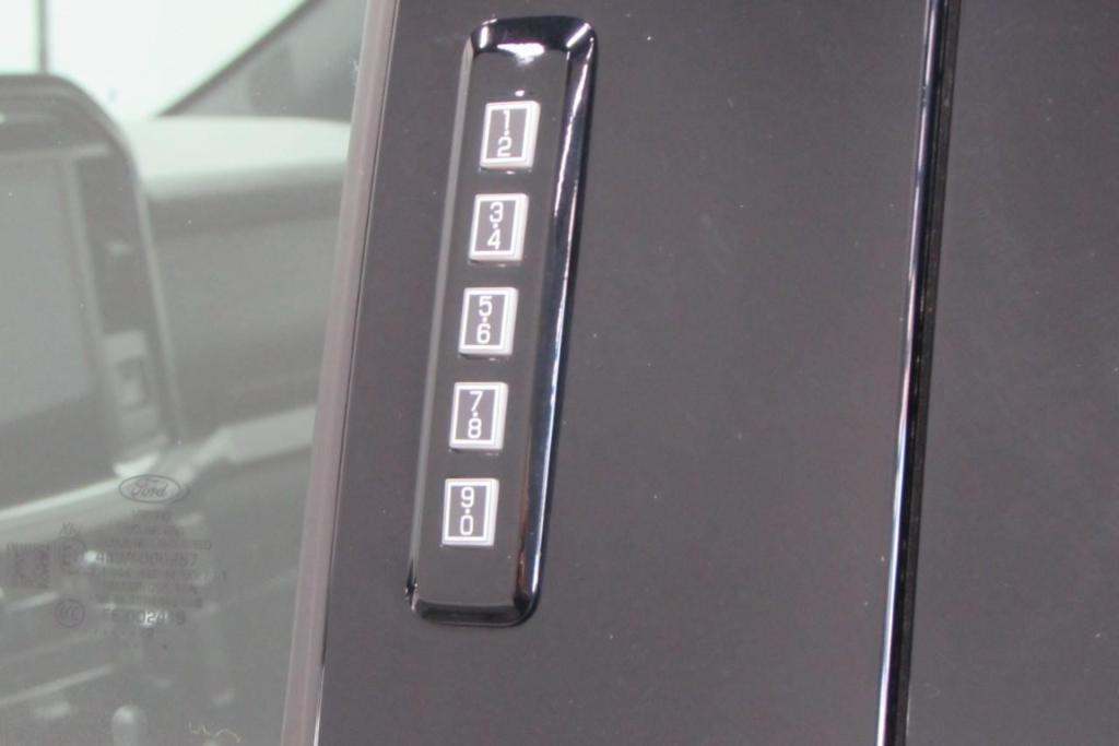used 2022 Ford F-150 car, priced at $40,592