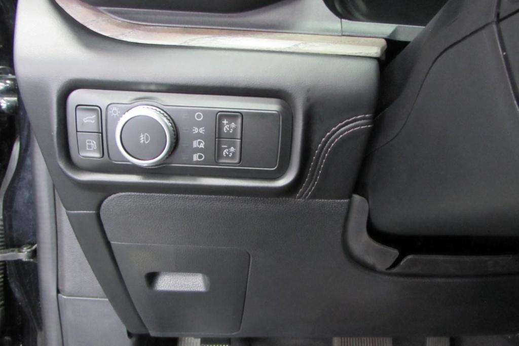 used 2022 Ford Explorer car, priced at $34,259