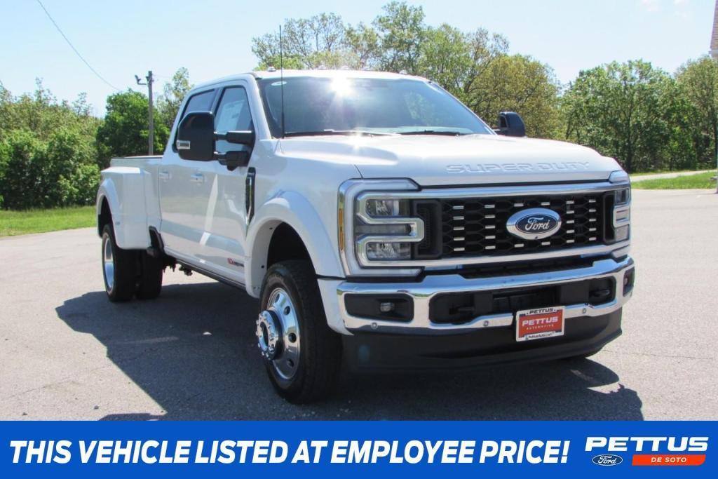 new 2025 Ford F-450 car, priced at $98,880