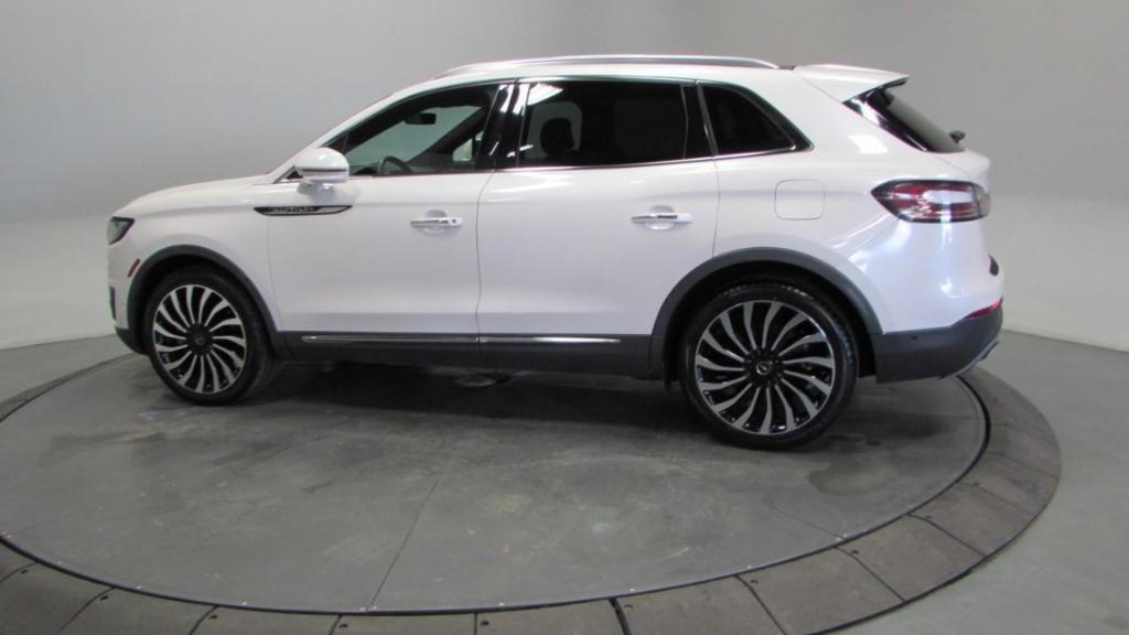 used 2019 Lincoln Nautilus car, priced at $23,875