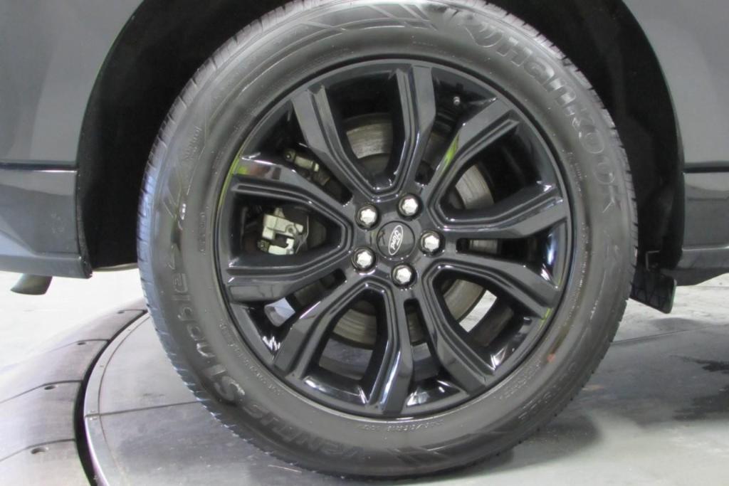 used 2024 Ford Edge car, priced at $31,773