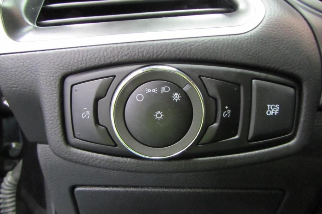 used 2024 Ford Edge car, priced at $31,773