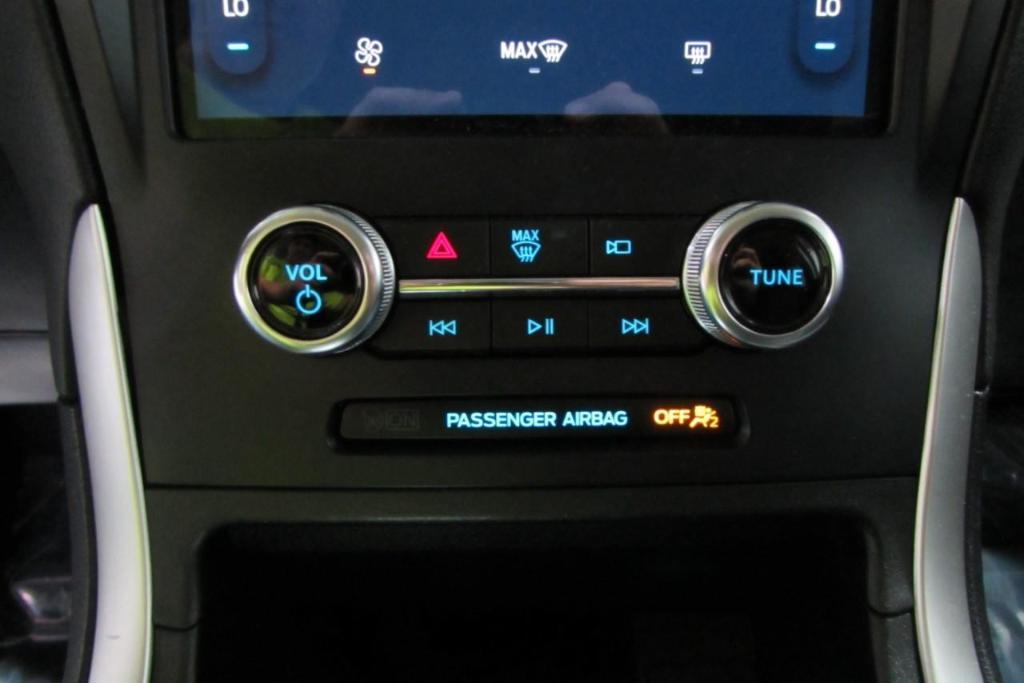 used 2024 Ford Edge car, priced at $31,773