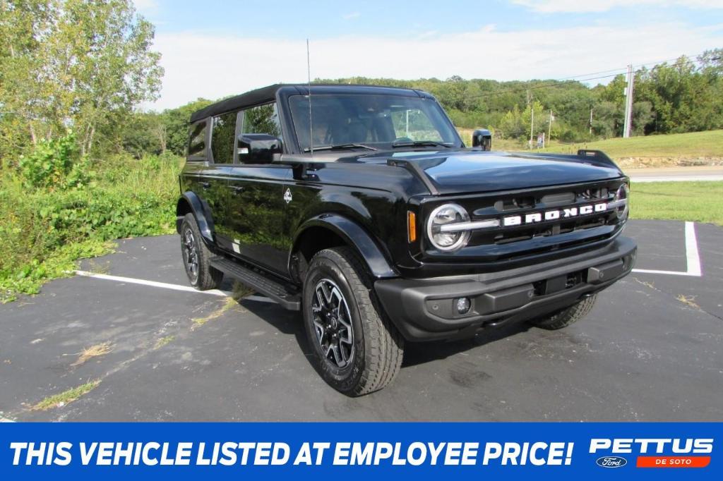 new 2024 Ford Bronco car, priced at $46,797