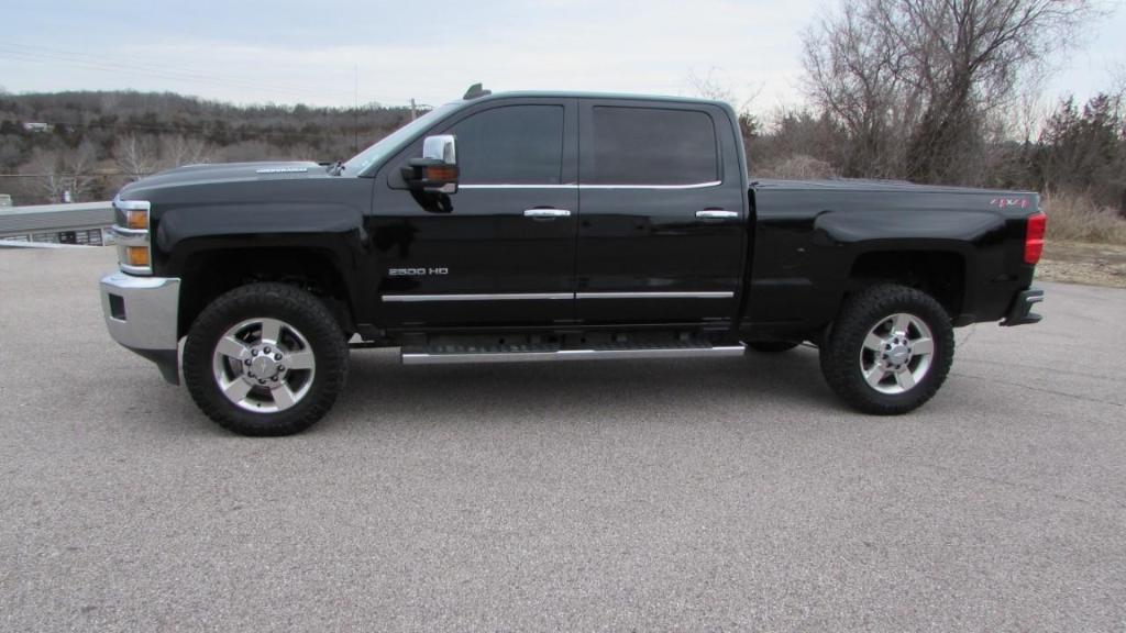 used 2018 Chevrolet Silverado 2500 car, priced at $40,296