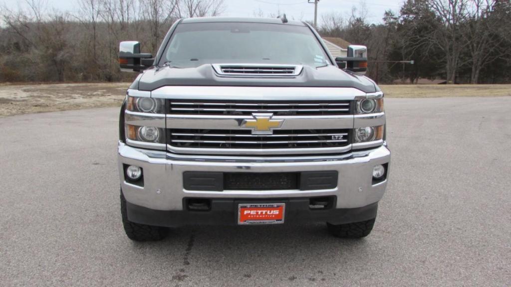 used 2018 Chevrolet Silverado 2500 car, priced at $40,296