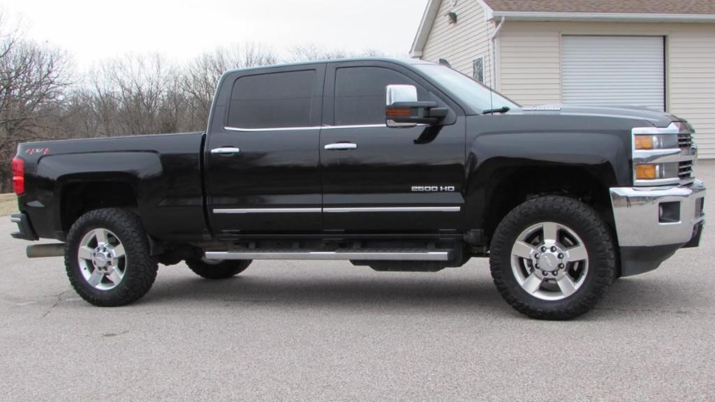 used 2018 Chevrolet Silverado 2500 car, priced at $40,296