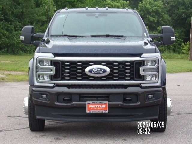 new 2025 Ford F-450 car, priced at $102,795