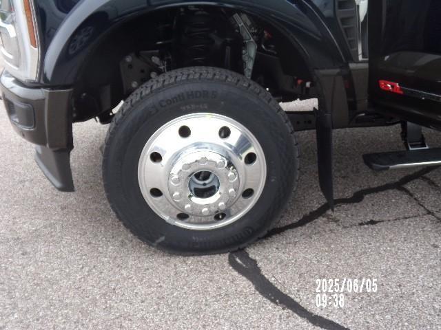 new 2025 Ford F-450 car, priced at $102,795