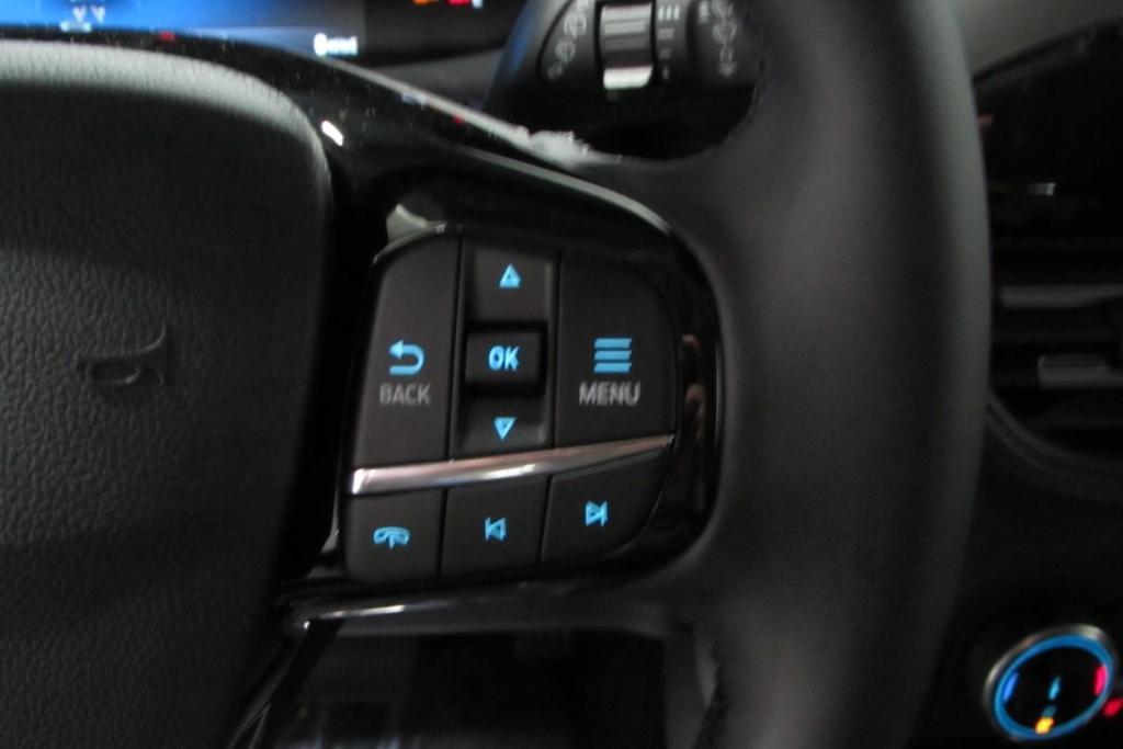 new 2025 Ford Escape car, priced at $33,385