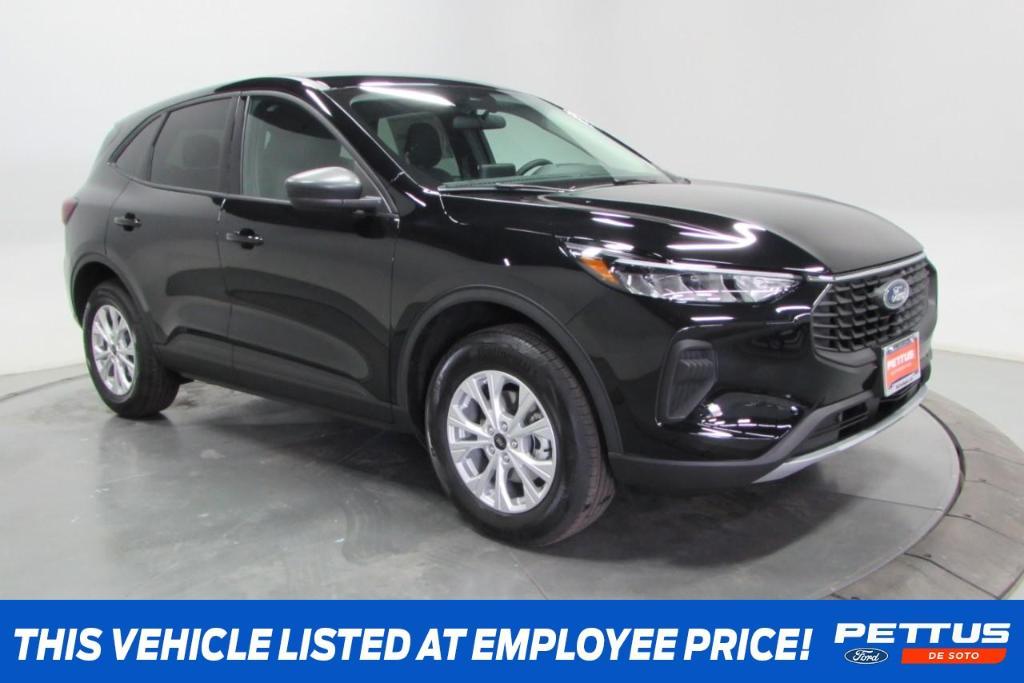new 2025 Ford Escape car, priced at $33,385