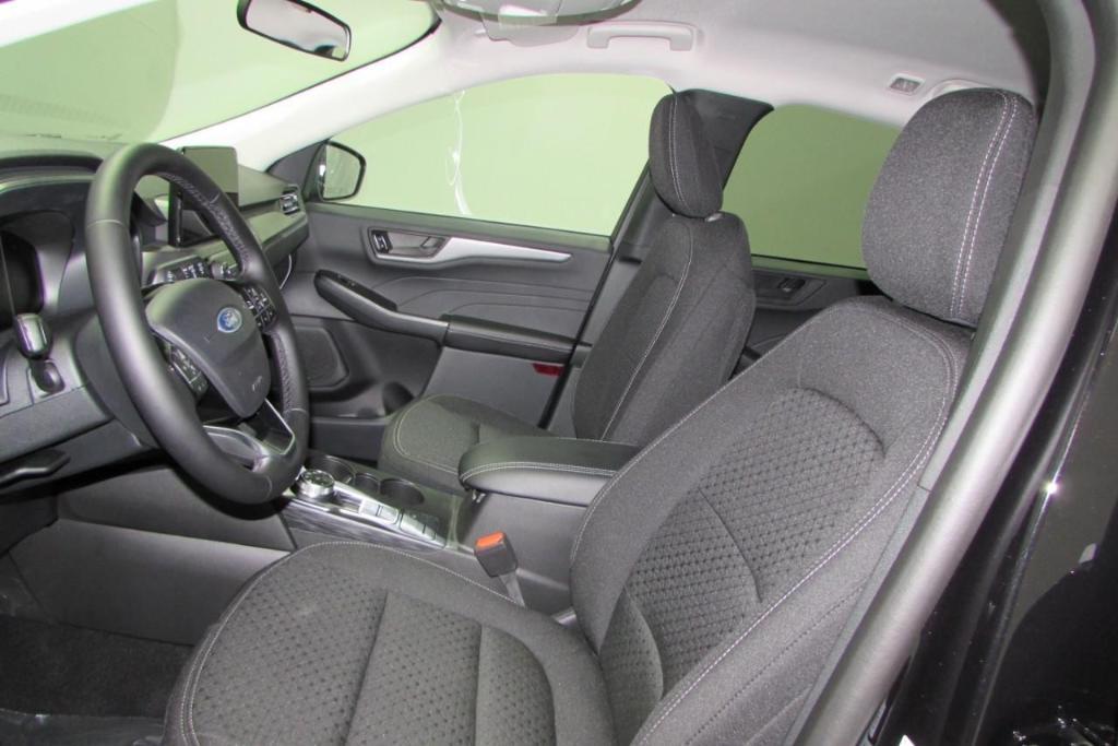 new 2025 Ford Escape car, priced at $33,385