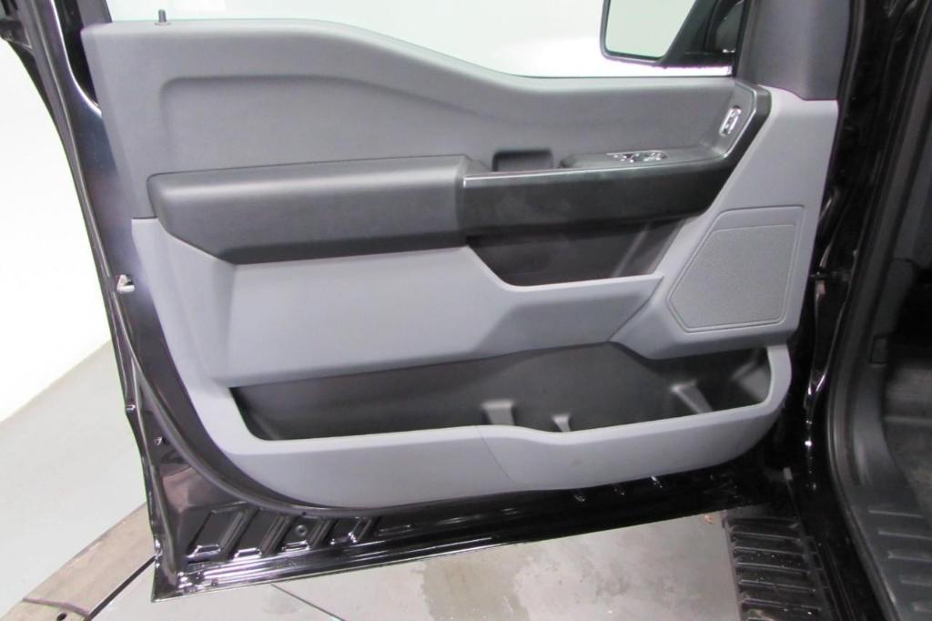 new 2025 Ford F-150 car, priced at $46,195