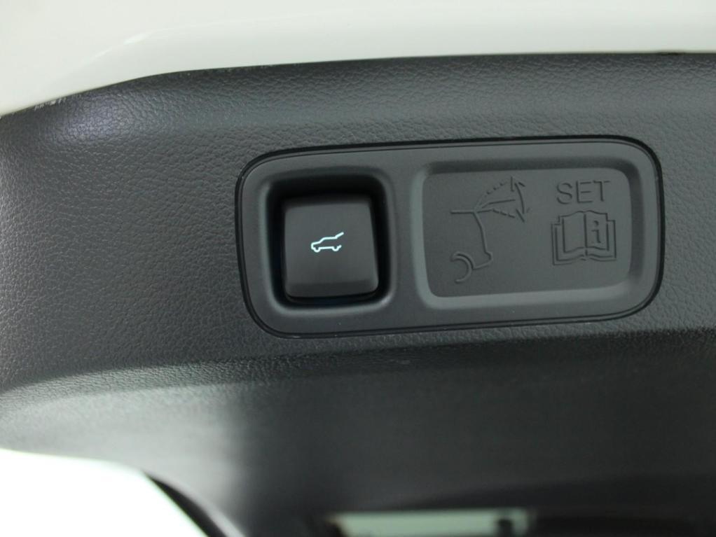 new 2024 Ford Expedition Max car, priced at $75,014