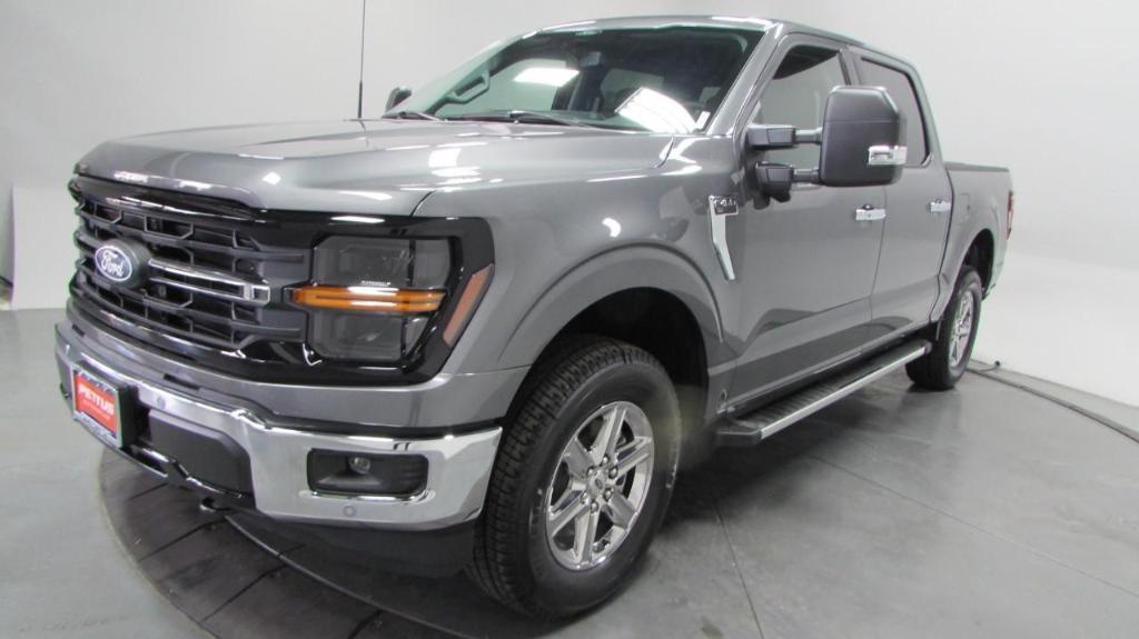 new 2024 Ford F-150 car, priced at $49,642