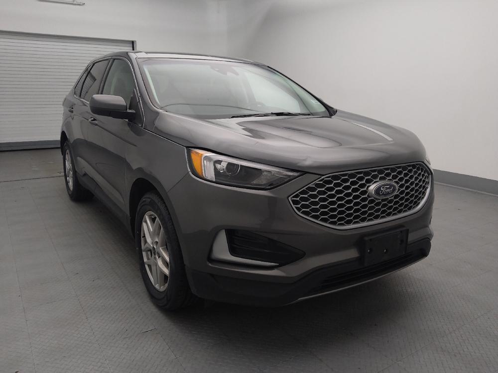 used 2024 Ford Edge car, priced at $23,795