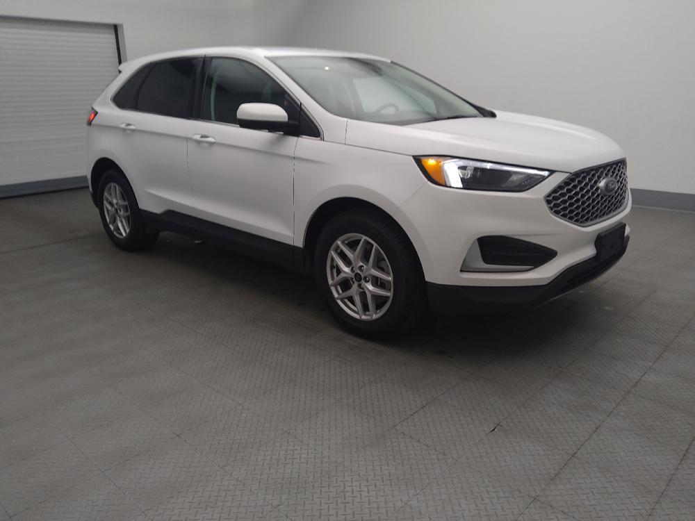 used 2024 Ford Edge car, priced at $24,895