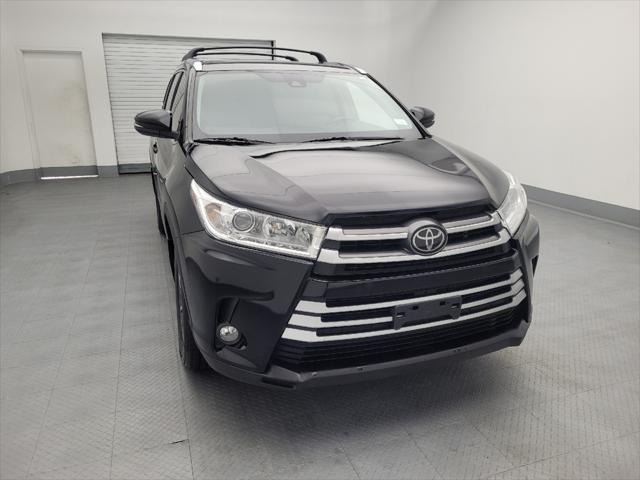 used 2019 Toyota Highlander car, priced at $26,695