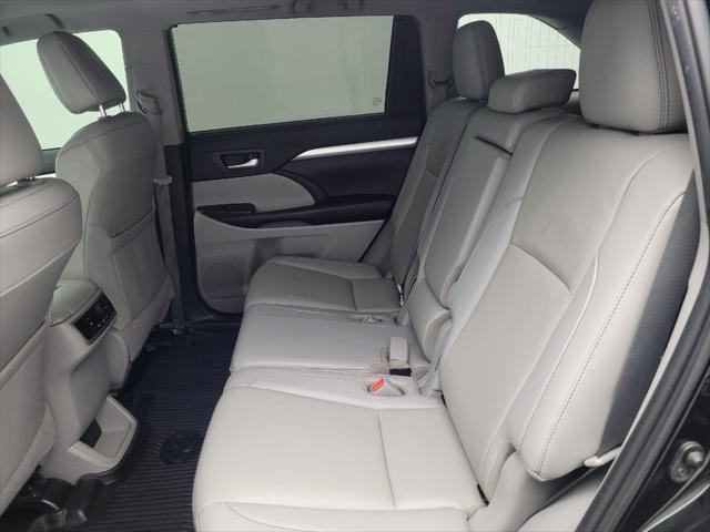 used 2019 Toyota Highlander car, priced at $26,695