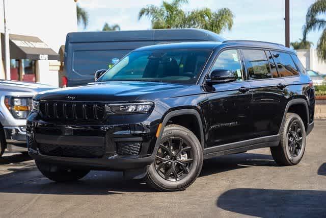 new 2024 Jeep Grand Cherokee L car, priced at $38,327