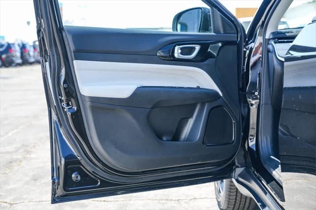 used 2022 Jeep Compass car, priced at $22,300