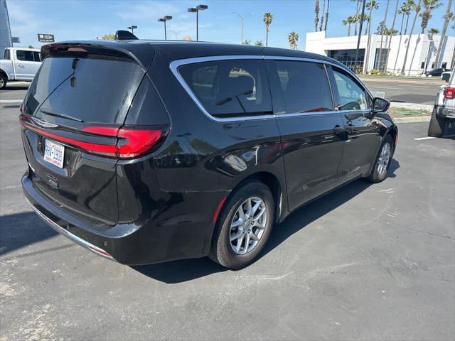 used 2024 Chrysler Pacifica car, priced at $31,335