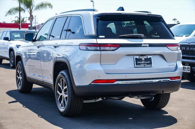 new 2025 Jeep Grand Cherokee car, priced at $38,814