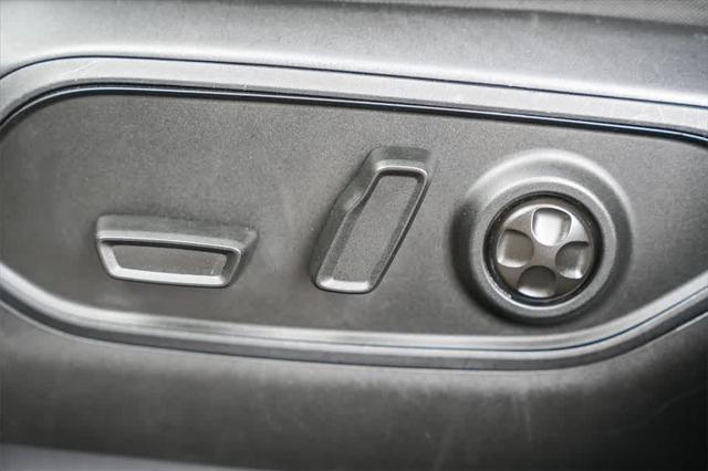 used 2022 Jeep Grand Cherokee car, priced at $32,900