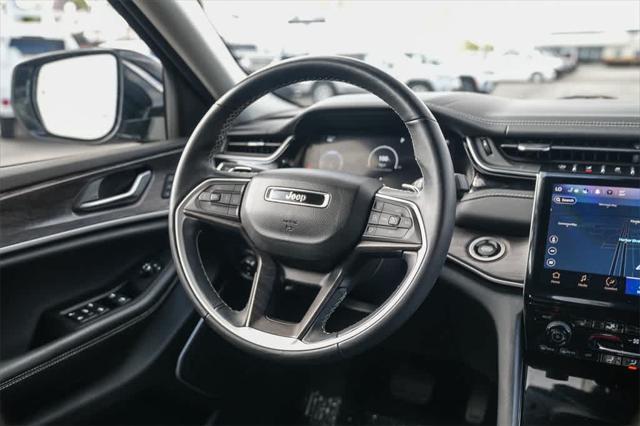 used 2022 Jeep Grand Cherokee car, priced at $32,900