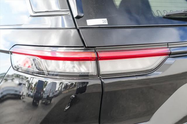 used 2022 Jeep Grand Cherokee car, priced at $32,900