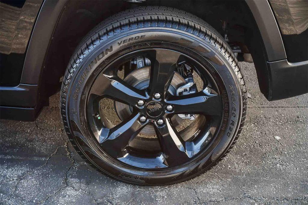 used 2023 Jeep Grand Cherokee car, priced at $29,972