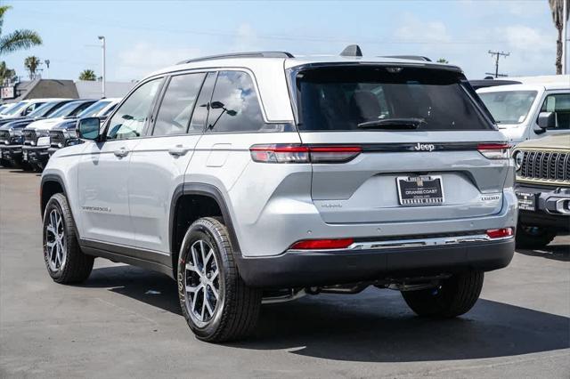 new 2025 Jeep Grand Cherokee car, priced at $45,532