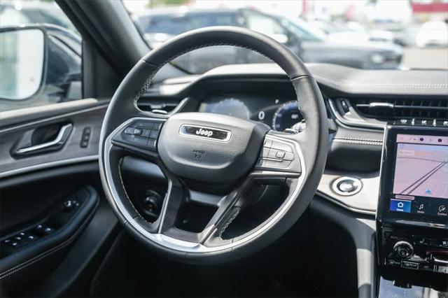 new 2025 Jeep Grand Cherokee car, priced at $45,532
