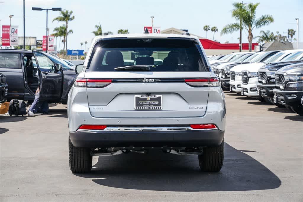 new 2025 Jeep Grand Cherokee car, priced at $44,760