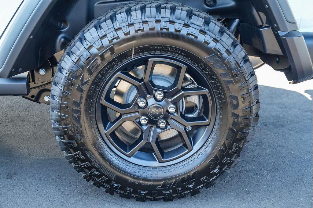 new 2026 Jeep Wrangler car, priced at $44,688