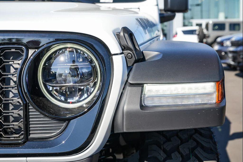 new 2026 Jeep Wrangler car, priced at $44,688