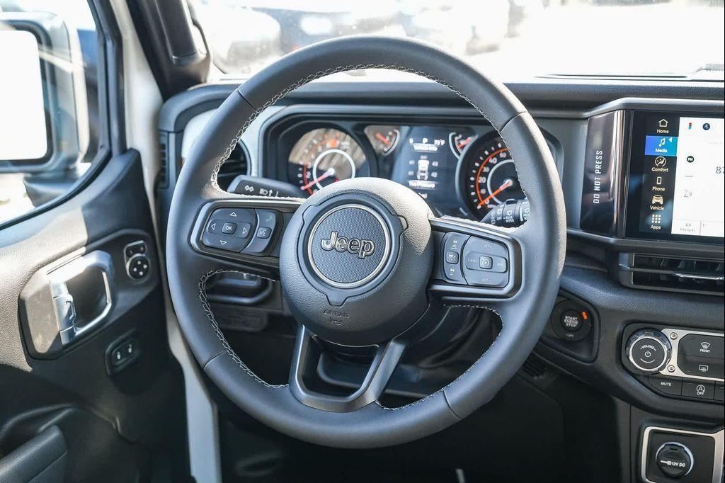 new 2026 Jeep Wrangler car, priced at $44,688