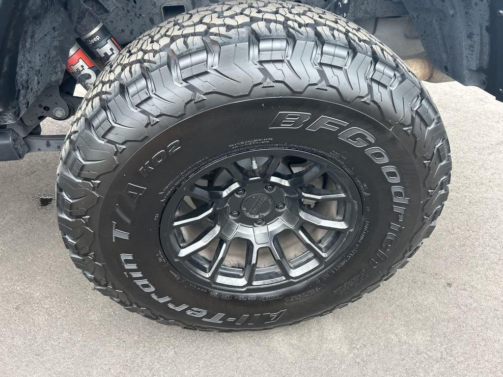 used 2022 Jeep Gladiator car, priced at $35,899