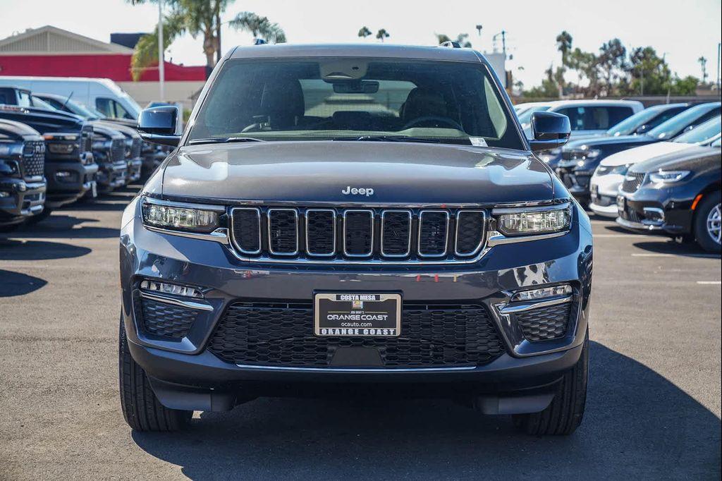 new 2025 Jeep Grand Cherokee car, priced at $41,760