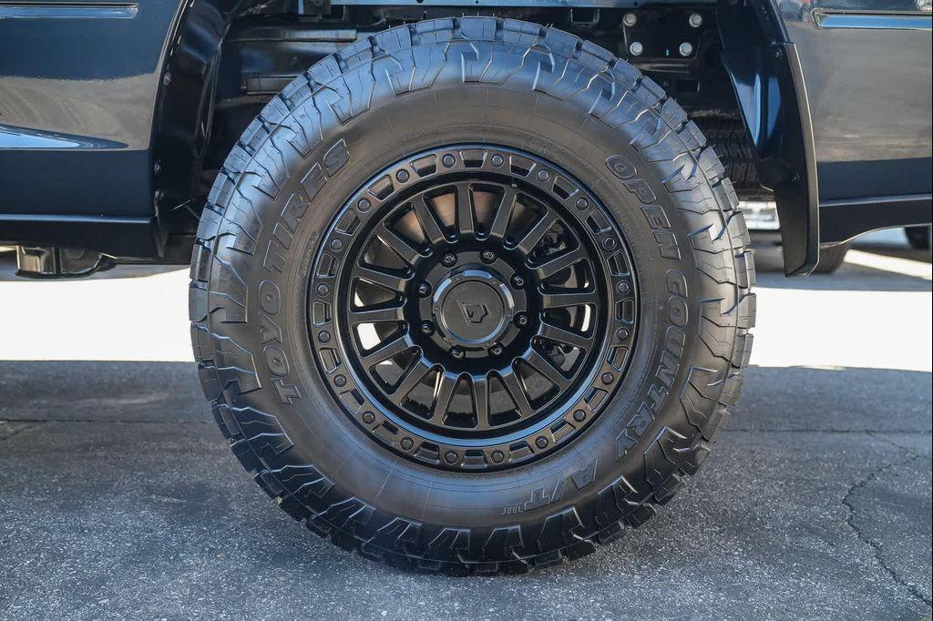 new 2025 Ram 2500 car, priced at $76,730